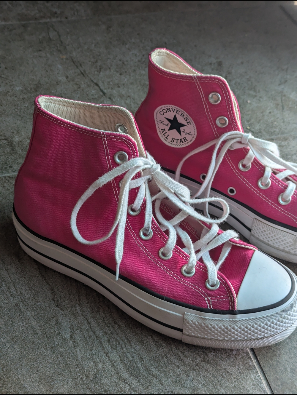 Converse Chuck Taylor All Star High Top Sneakers - Pink